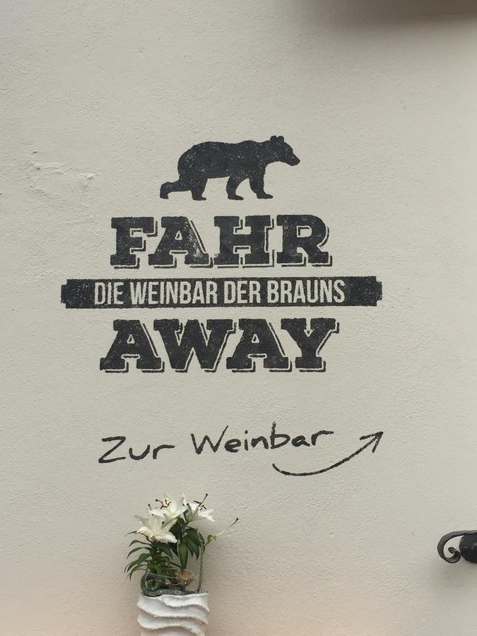 Hotel - Weinbar Fahr Away 3*