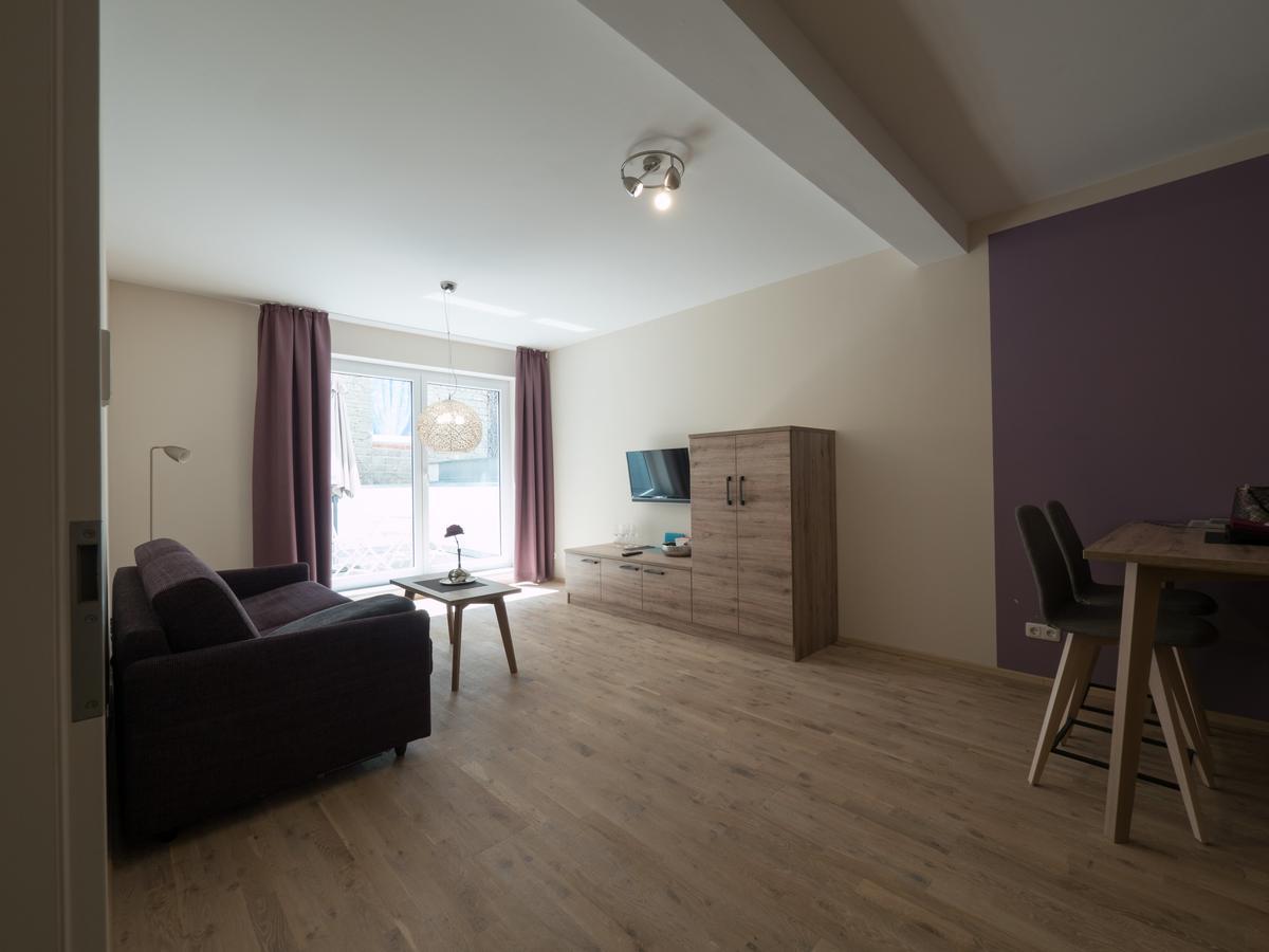 Hotel - Weinbar Fahr Away 3*