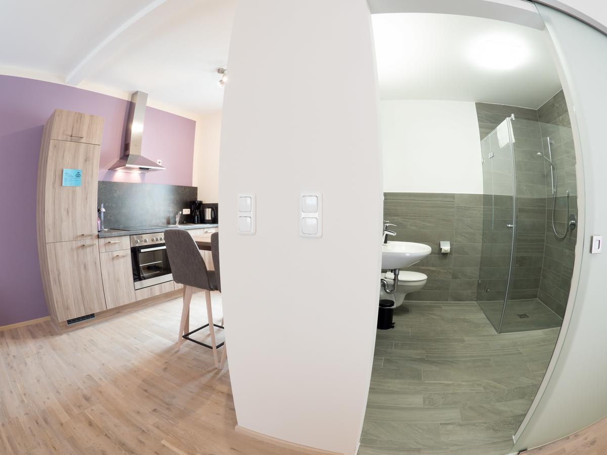- Weinbar Fahr Away 3* Volkach