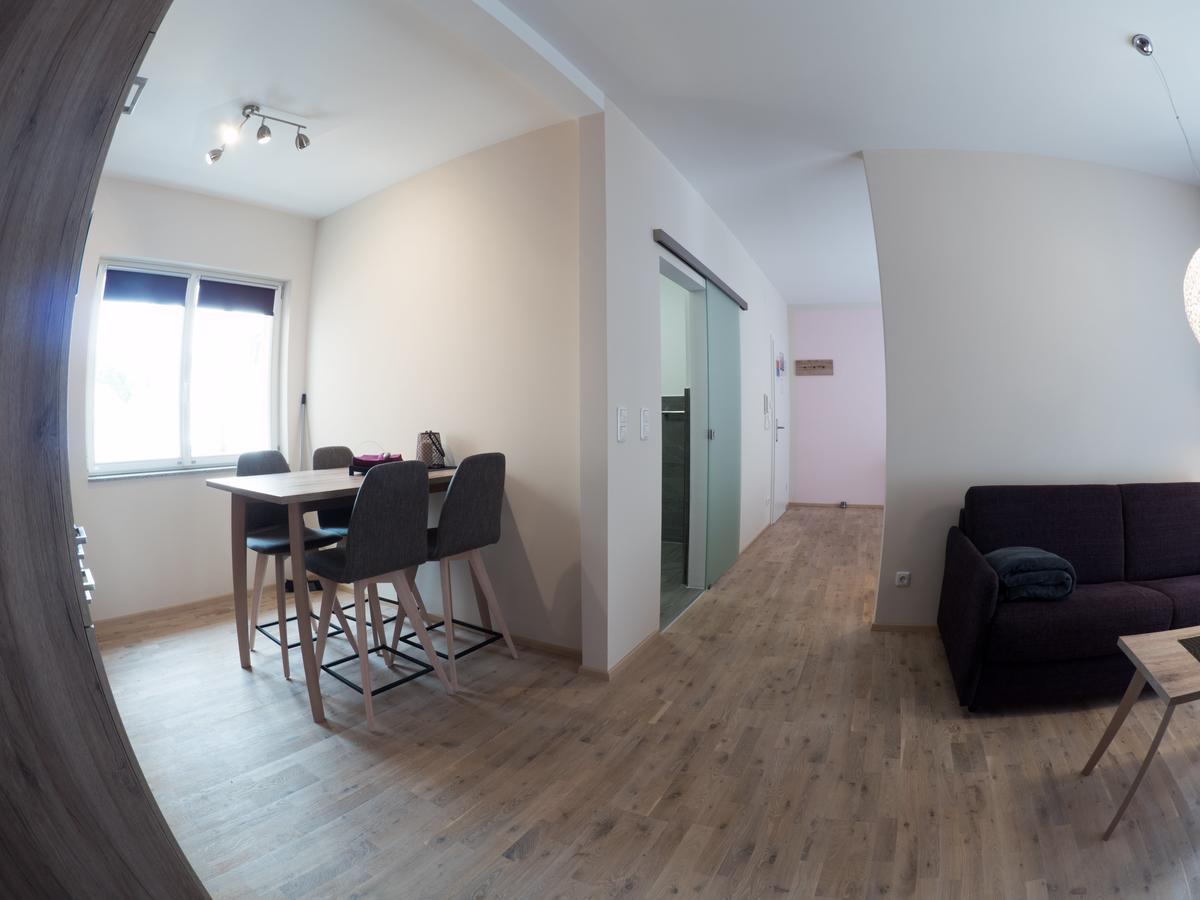 Hotel - Weinbar Fahr Away 3*